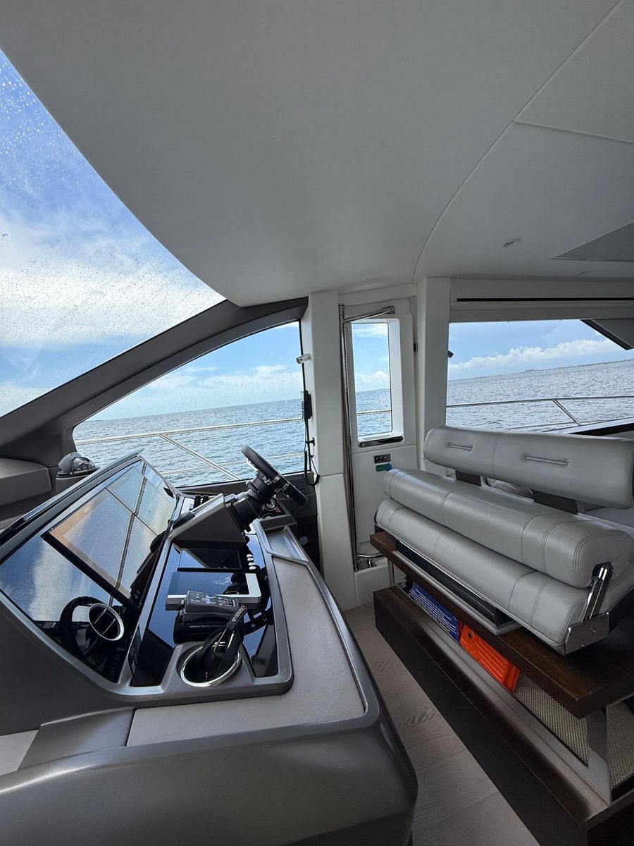 2022 Sunseeker 68 