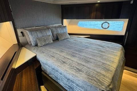 2022 Sunseeker 68 