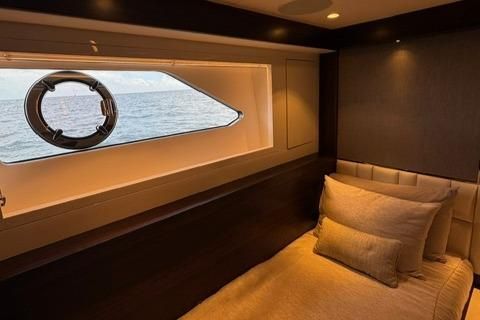 2022 Sunseeker 68 