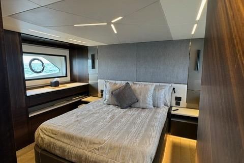 2022 Sunseeker 68 