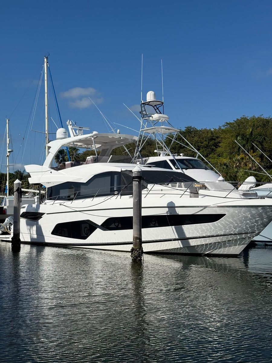 2022 Sunseeker 68 