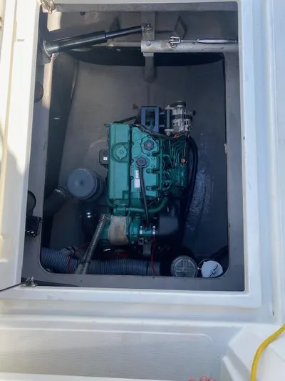  Yacht Photos Pics 2017 Bali 4.0 boat engine compartment with visible engine components.