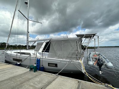 Yacht