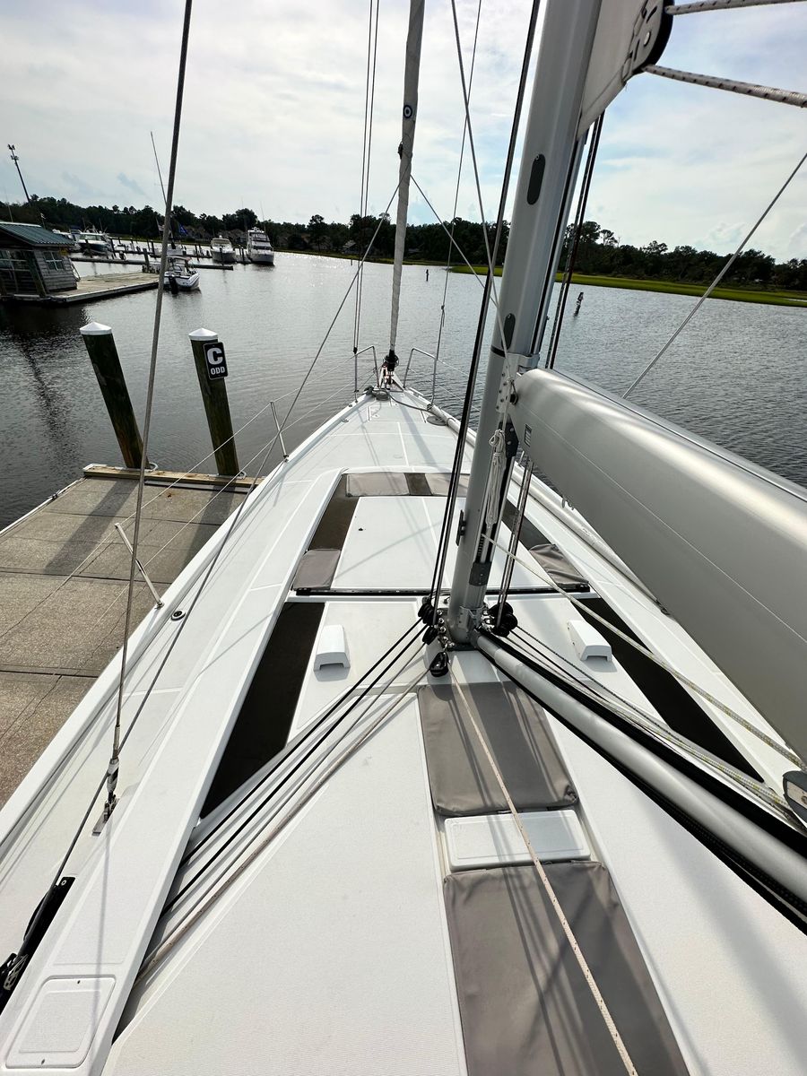 2023 Beneteau 46 