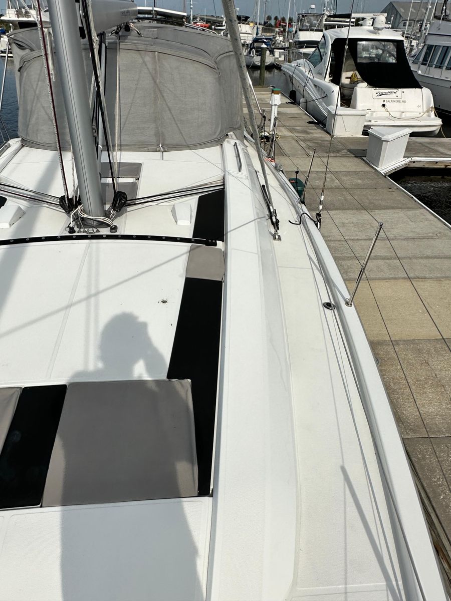 2023 Beneteau 46 
