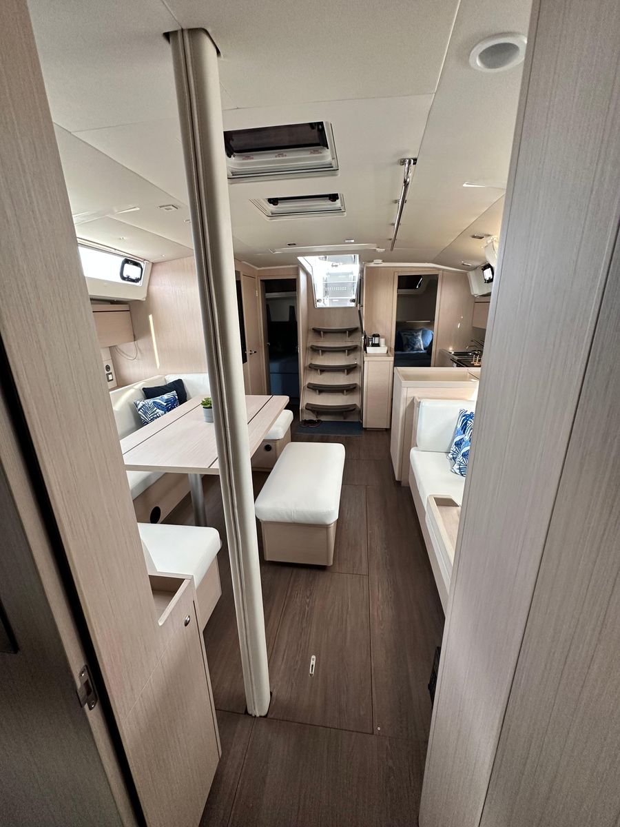 2023 Beneteau 46 