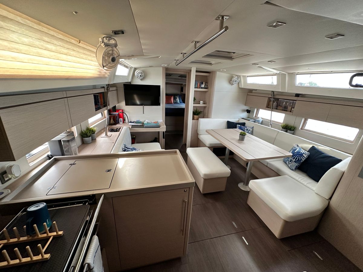 2023 Beneteau 46 
