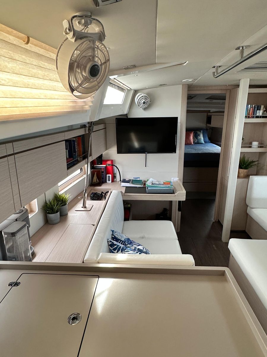 2023 Beneteau 46 
