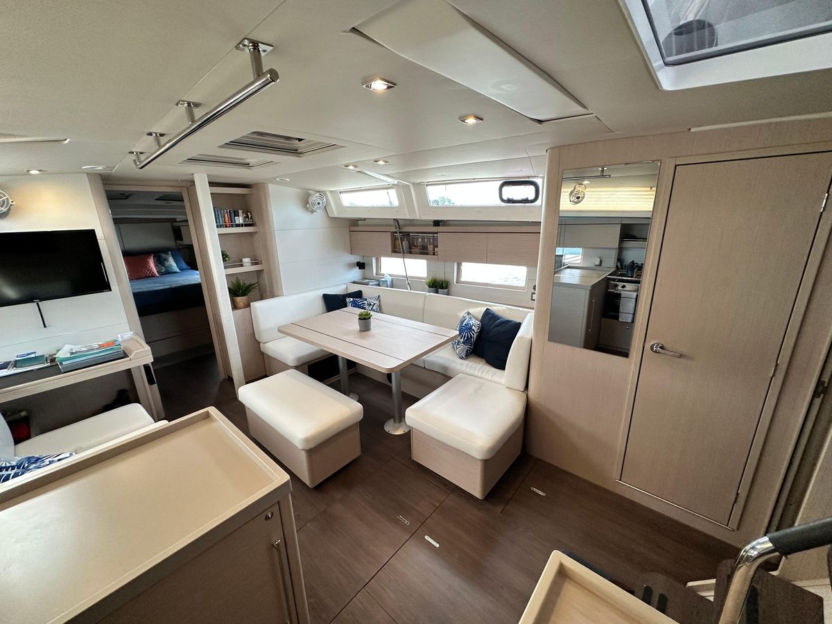 2023 Beneteau 46 