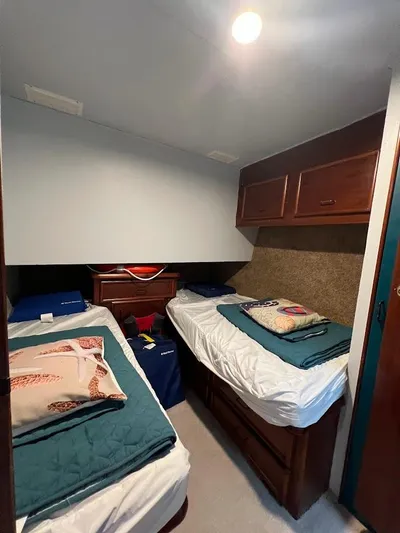 Tater Tot Yacht Photos Pics 