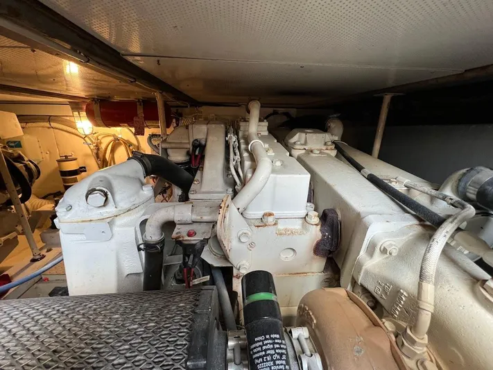 Tater Tot Yacht Photos Pics 