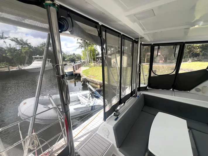 Willow Yacht Photos Pics 