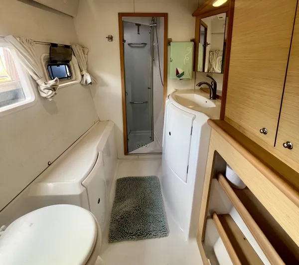 Willow Yacht Photos Pics 