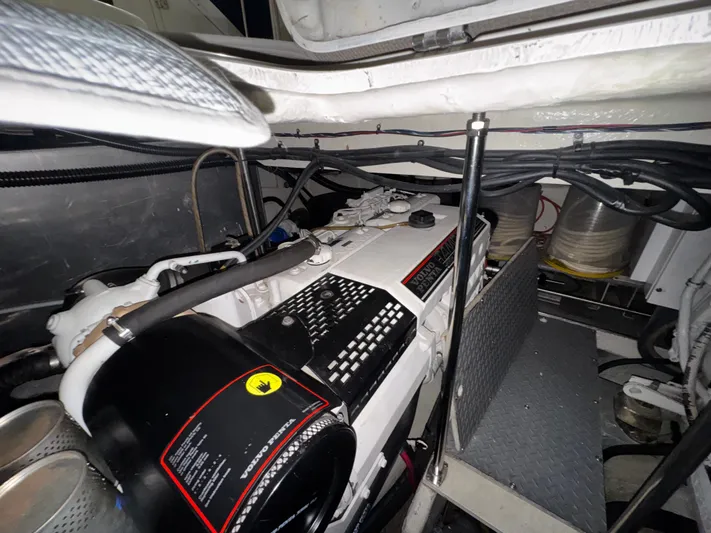 Island Goat Yacht Photos Pics 