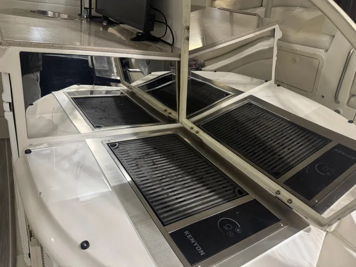 Island Goat Yacht Photos Pics 