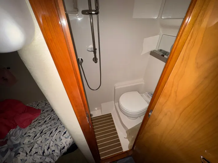 Island Goat Yacht Photos Pics 