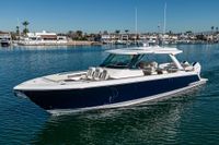 2023 Tiara Yachts 43 LS