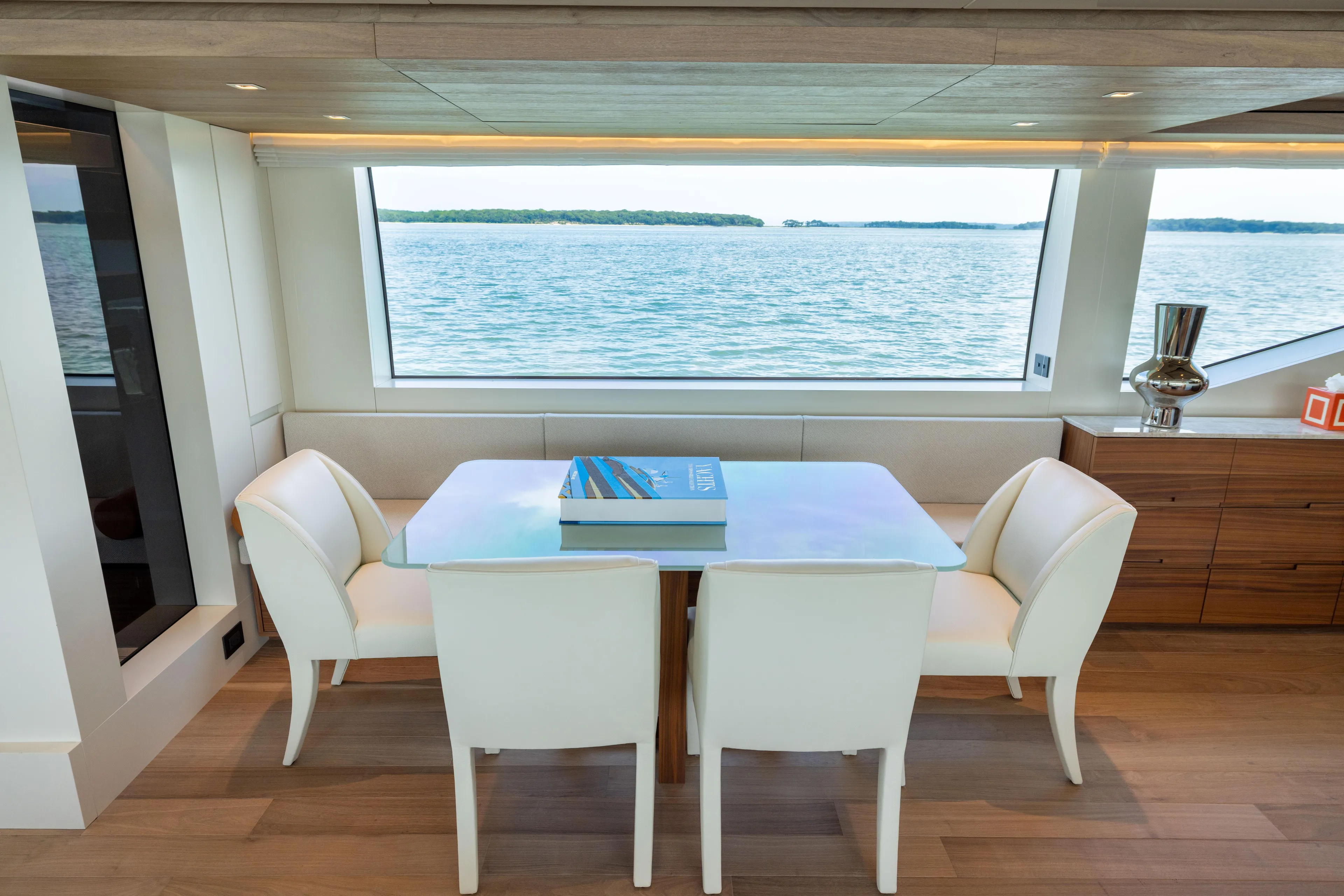 Sori San Lorenzo Yacht Photos Pics Luxurious dining area on 2024 Sanlorenzo SL90A yacht with ocean view.