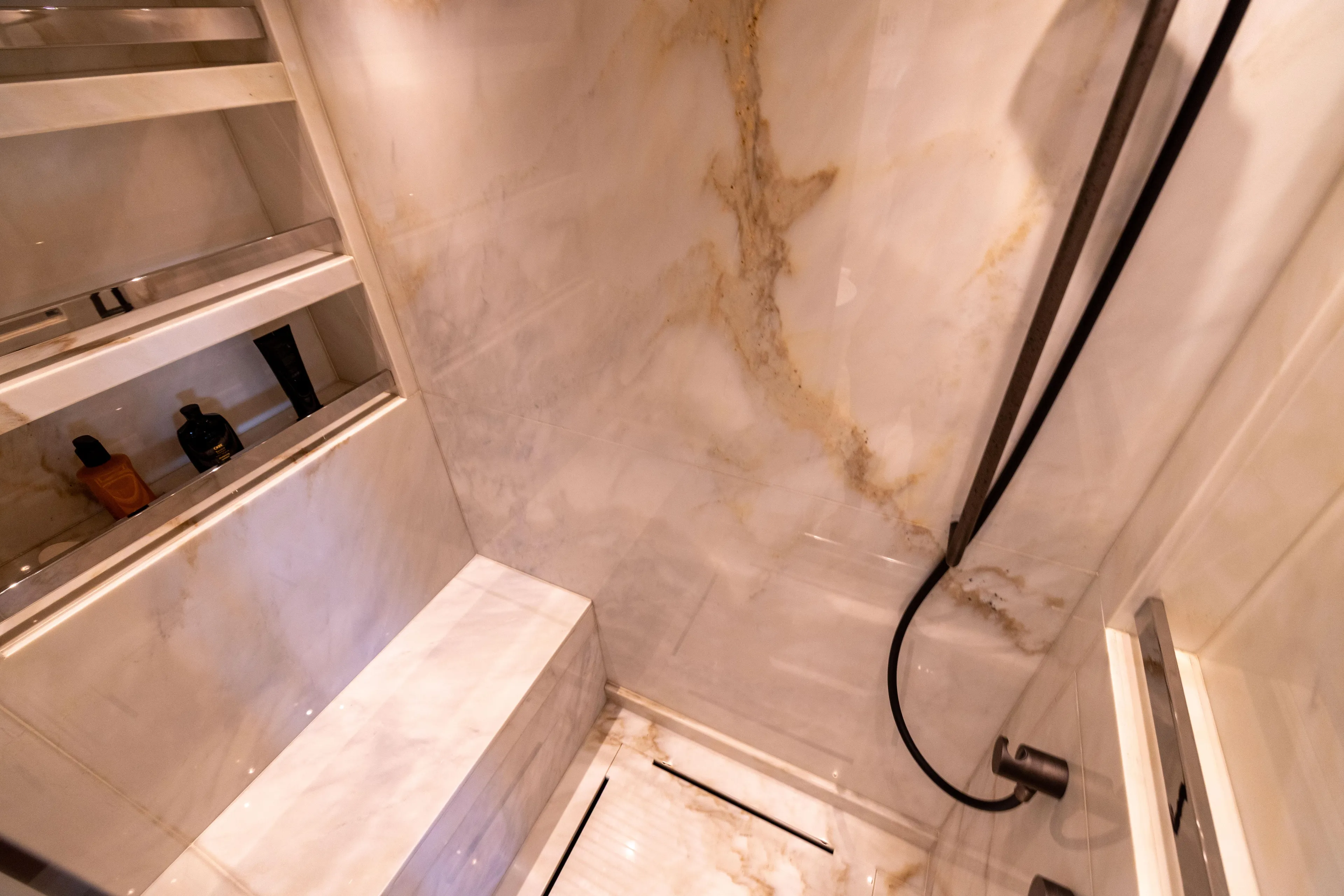 Sori San Lorenzo Yacht Photos Pics 