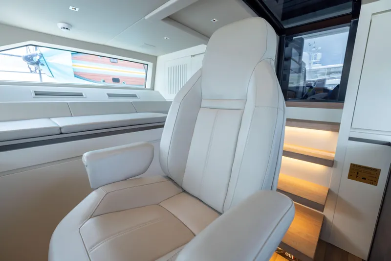 Sori San Lorenzo Yacht Photos Pics 