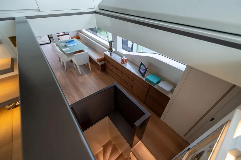 Sori San Lorenzo Yacht Photos Pics 