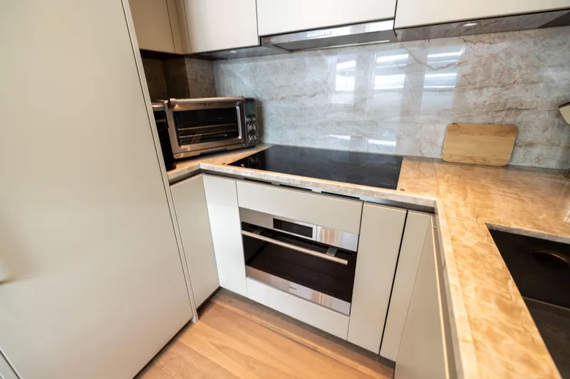 Sori San Lorenzo Yacht Photos Pics 