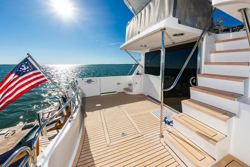 Apaiser Yacht Photos Pics 