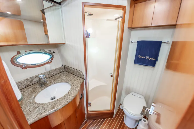 Apaiser Yacht Photos Pics 