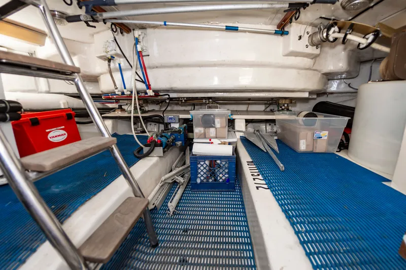 Apaiser Yacht Photos Pics 