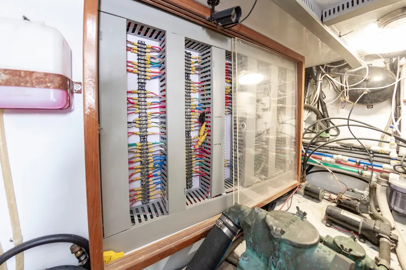 Apaiser Yacht Photos Pics 