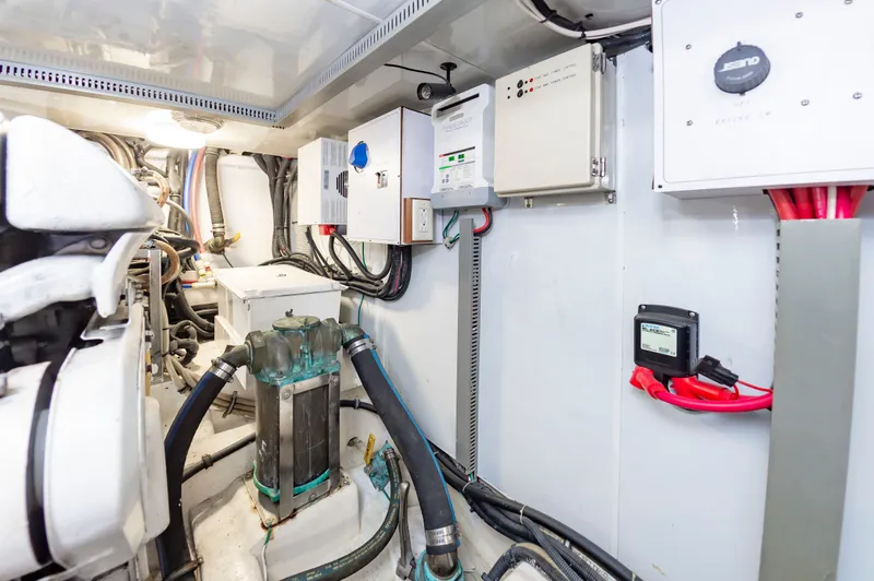 Apaiser Yacht Photos Pics 