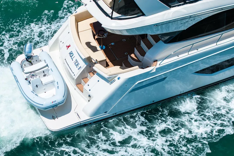 Roll Tide II Yacht Photos Pics 