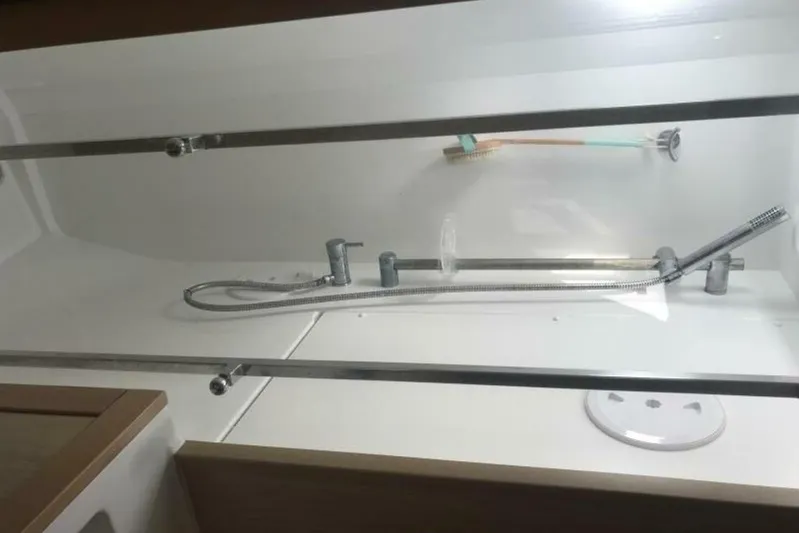 Zun Zun Yacht Photos Pics Interior of 2014 Lagoon 39 yacht bathroom with modern shower fixtures.