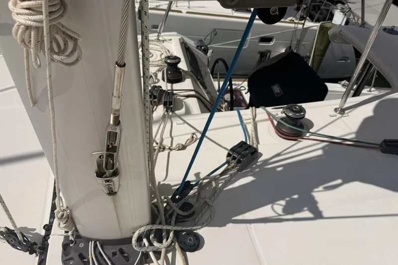 Zun Zun Yacht Photos Pics Close-up of 2014 Lagoon 39 sailboat rigging and deck equipment.
