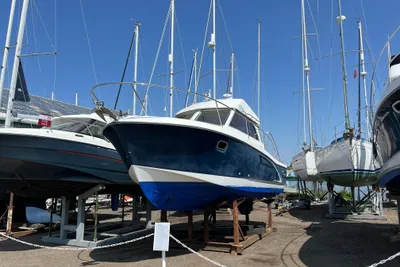 Beneteau Antares 9