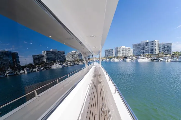 White Lotus Yacht Photos Pics 2011 President Sterling Tri-deck - Image 71