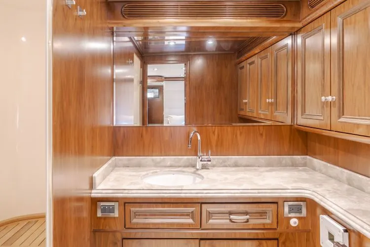 White Lotus Yacht Photos Pics 2011 President Sterling Tri-deck - Image 81