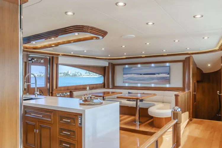 White Lotus Yacht Photos Pics 2011 President Sterling Tri-deck - Image 37