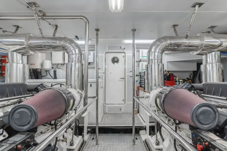 White Lotus Yacht Photos Pics 2011 President Sterling Tri-deck - Image 90