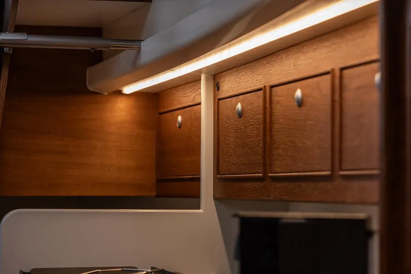 Bv3 Yacht Photos Pics 