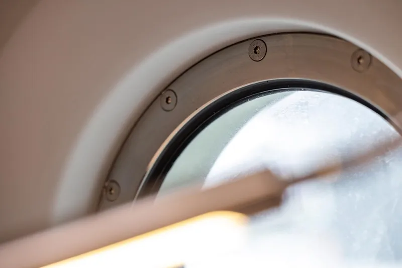 Bv3 Yacht Photos Pics 