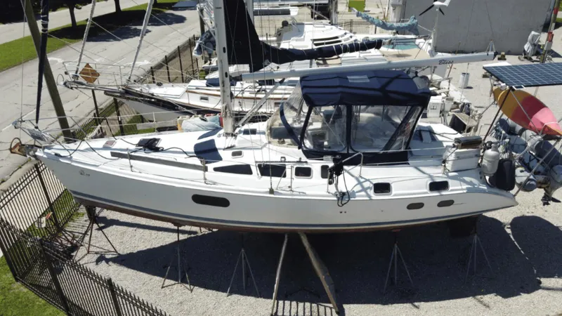 Bliss Yacht Photos Pics 