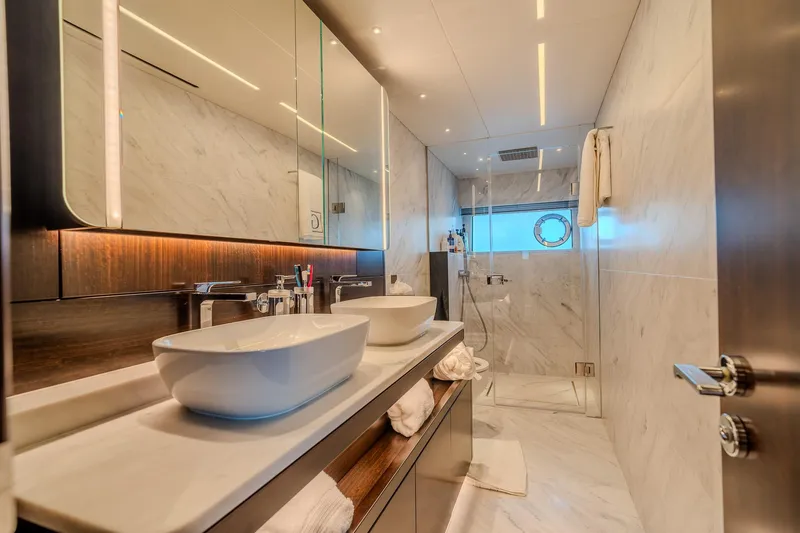 Ramaya 4 Yacht Photos Pics Luxurious bathroom in 2023 Sunseeker 88 Yacht with modern fixtures and elegant design.