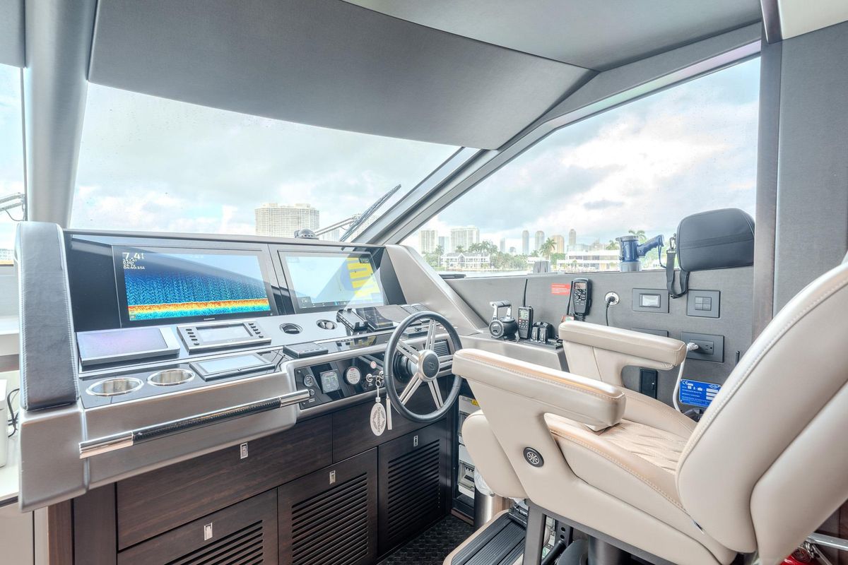 2023 Sunseeker 86 
