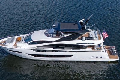 Yacht