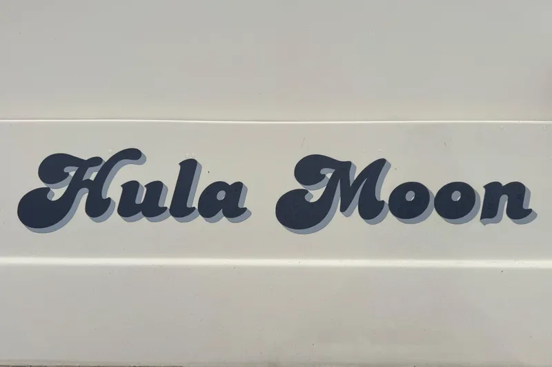 Hula Moon Yacht Photos Pics Name "Hula Moon" on 2006 Mainship 34 Trawler boat.