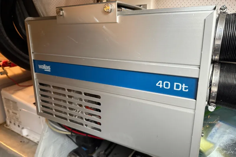 Hula Moon Yacht Photos Pics Wallas 40 Dt heater in 2006 Mainship 34 Trawler engine room.