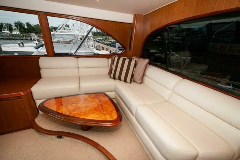 Reel Dangerous Yacht Photos Pics 2012 76 Viking Sky Bridge REEL DANGEROUS Flybridge (2)