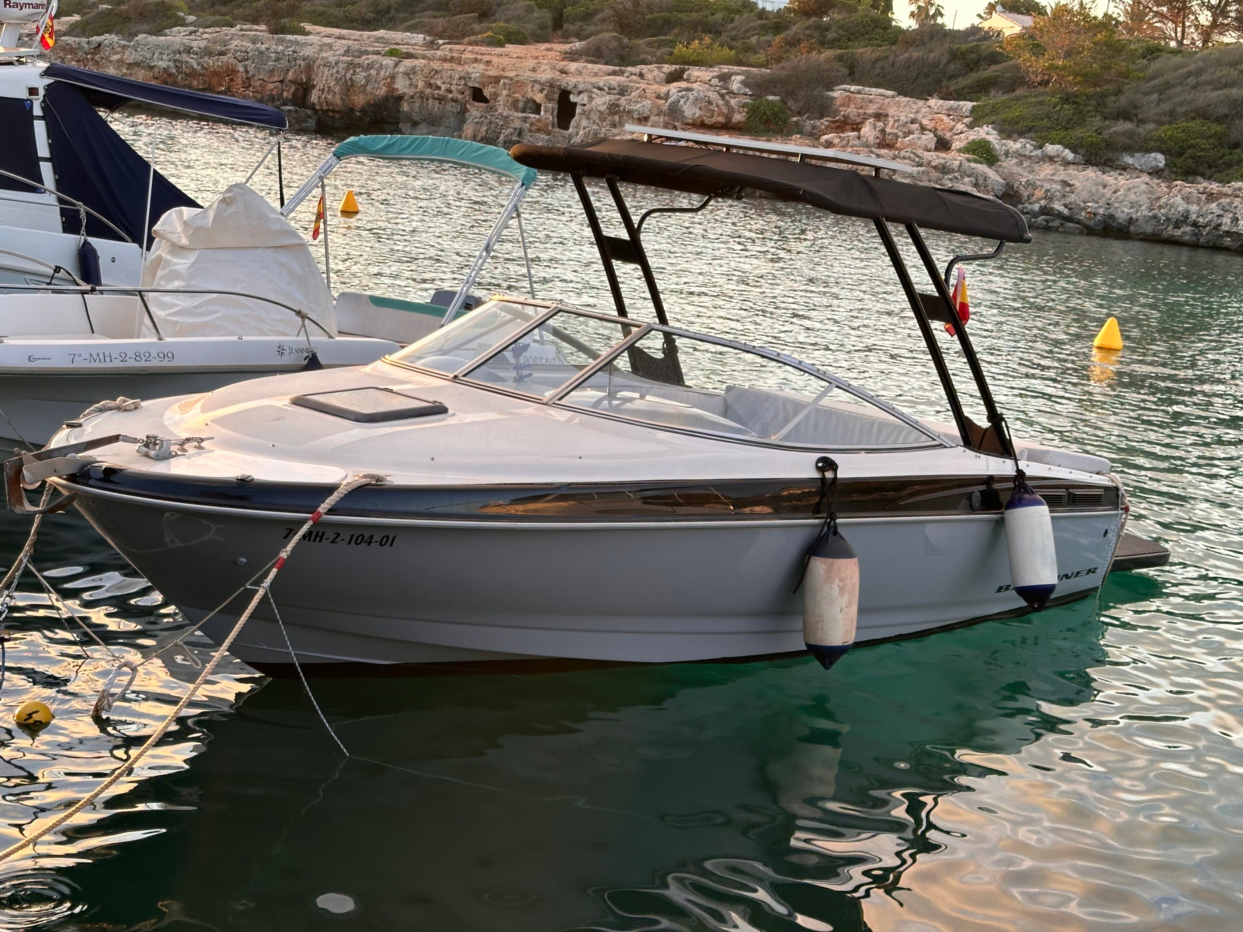 2001 Bayliner Capri2152 CY