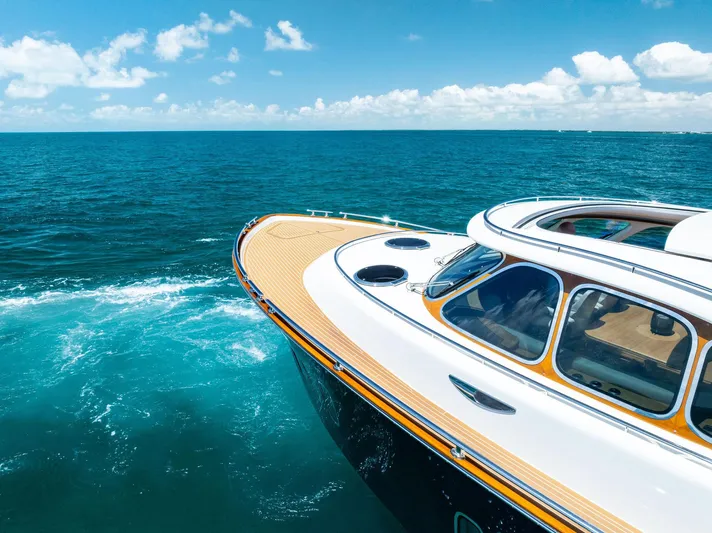 Dutch Yacht Photos Pics Zeelander 55 yacht cruising on open sea under clear blue sky, 2019 model.
